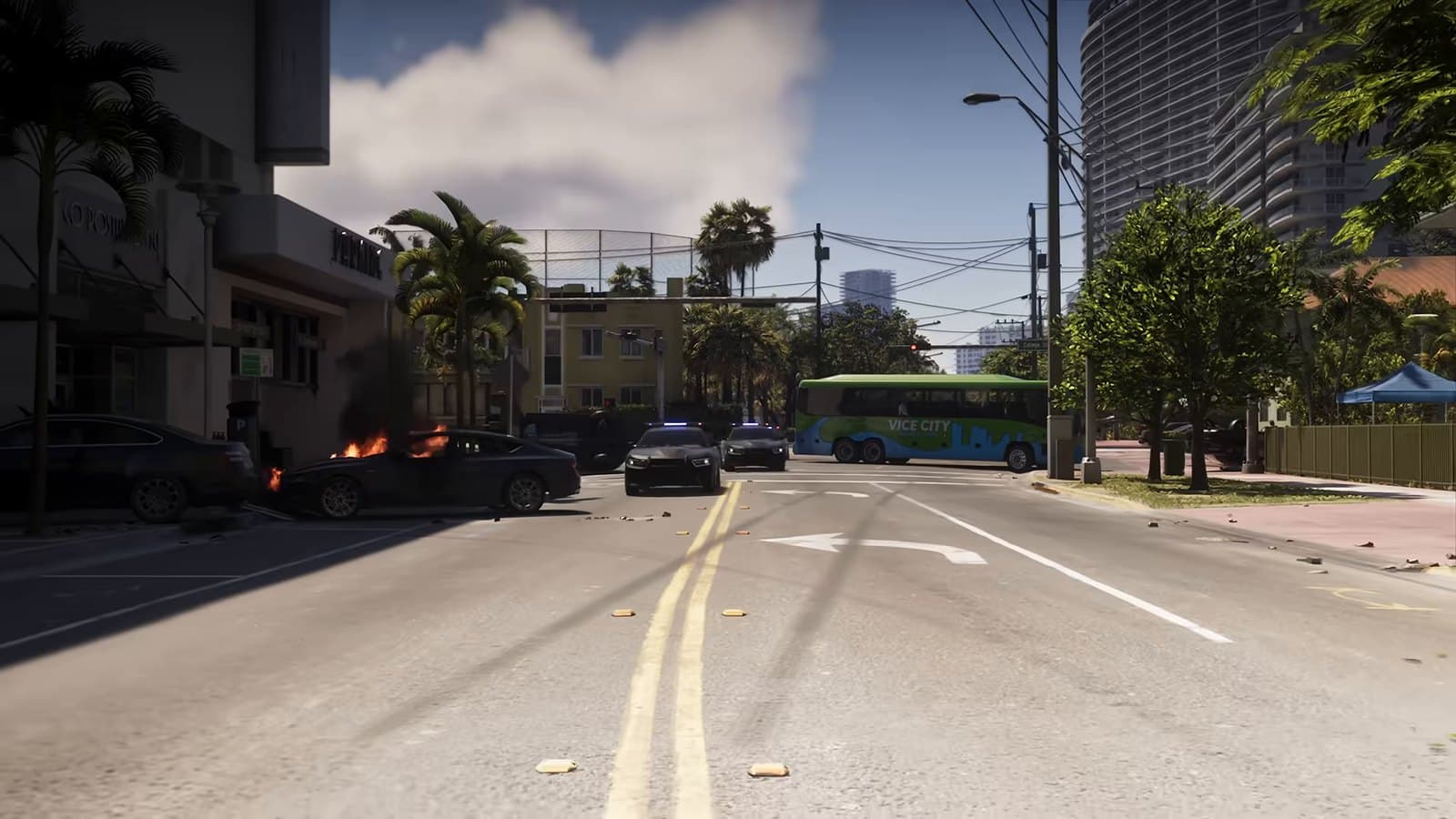 A Vice City street in daylight